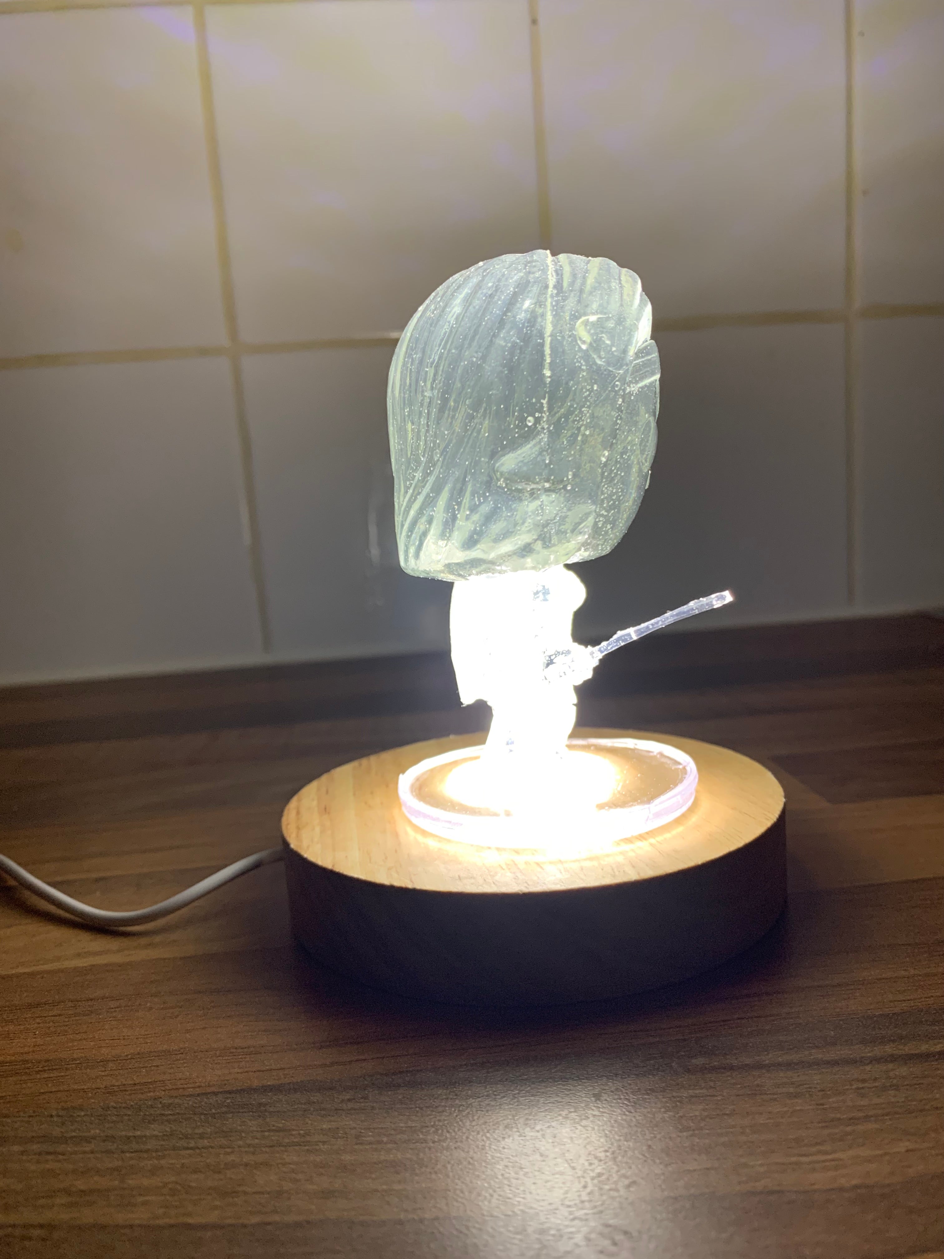 Wonder Woman Crystal Glow Lamp – Handmade Superhero Nightlight | Unique Gift for Fans